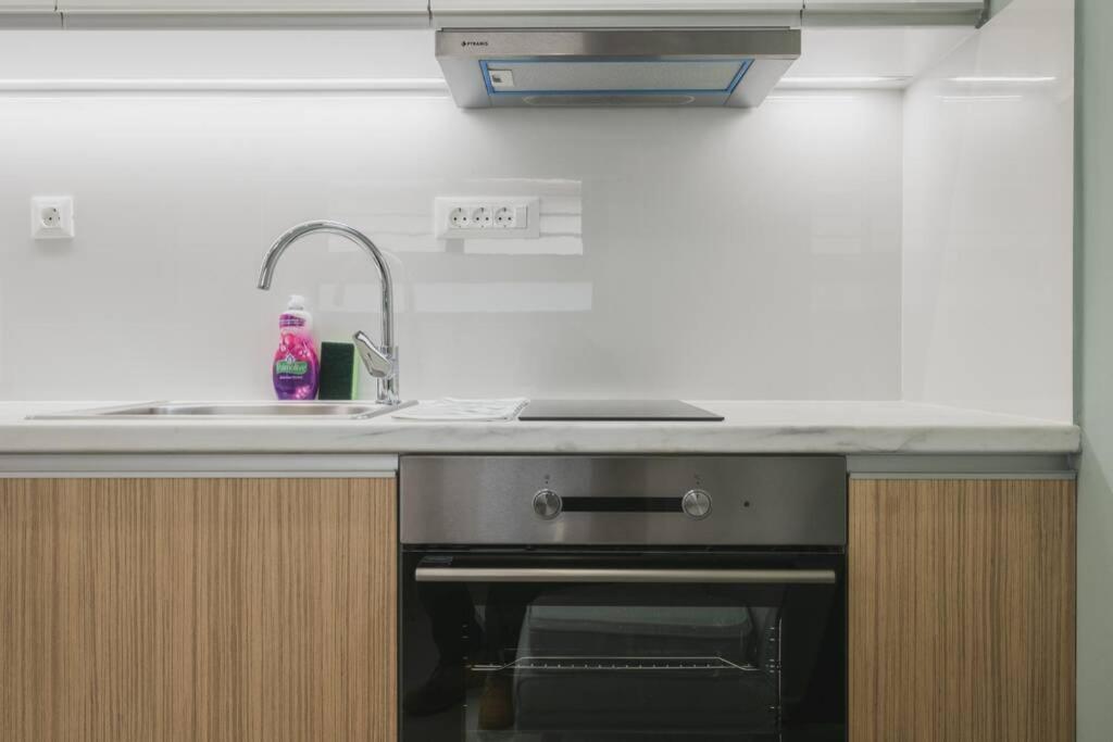 Peris 2 - Central Apt Near Old Town - Ac, Washer خانيا المظهر الخارجي الصورة
